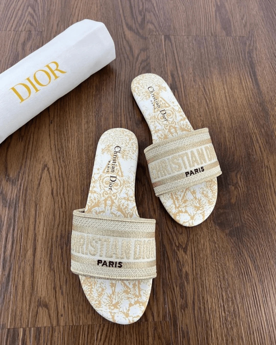 SANDALIA CHRISTIAN DIOR™