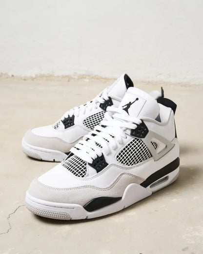AIR JORDAN RETRO 4